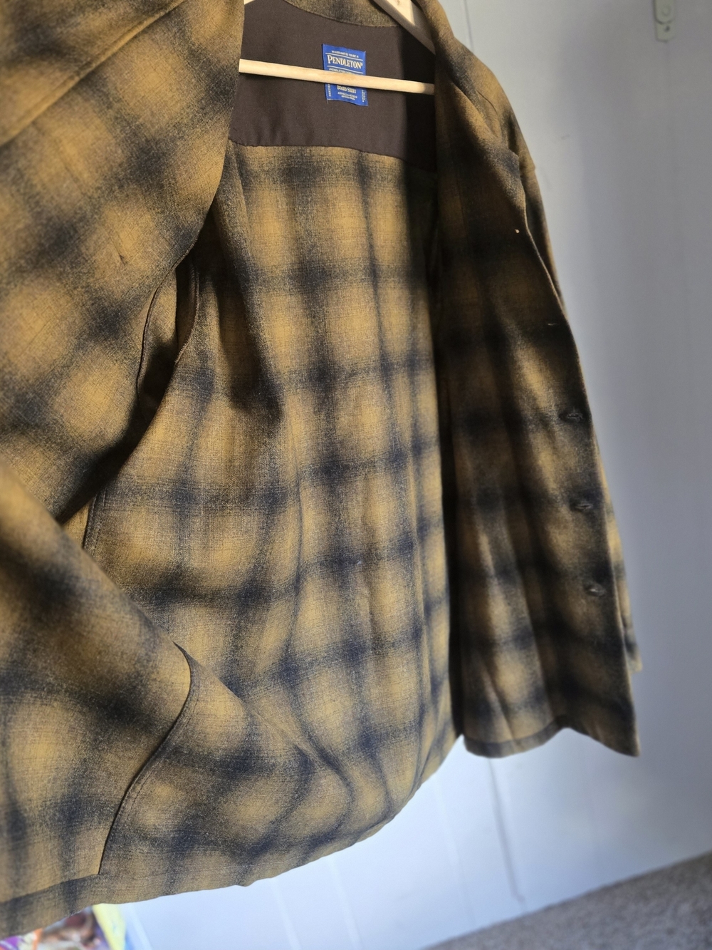 Pendleton Men's Olive Plaid Wool Jacket - Picture 10 of 14